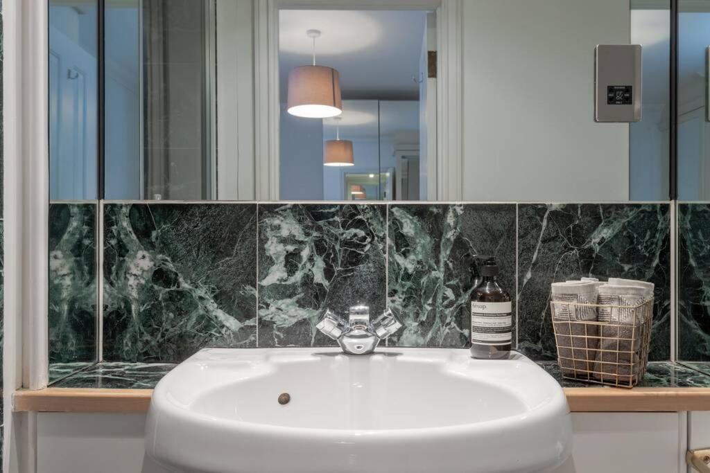 Maddox House Apartment London Ngoại thất bức ảnh